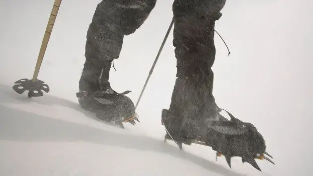 gettyrf_22223_mountainclimbersnow635825