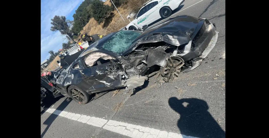 mustang-crash-on-highway-101-at-mendocino-avenue-exit-10-21-23-chp