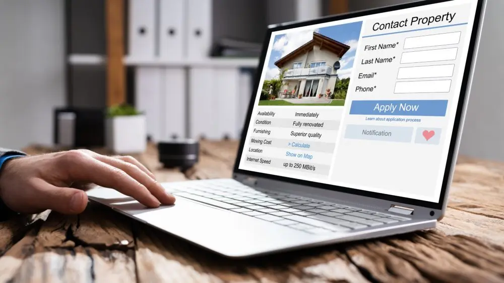 onlinerealestatesearchoncomputer-housepropertylisting-2