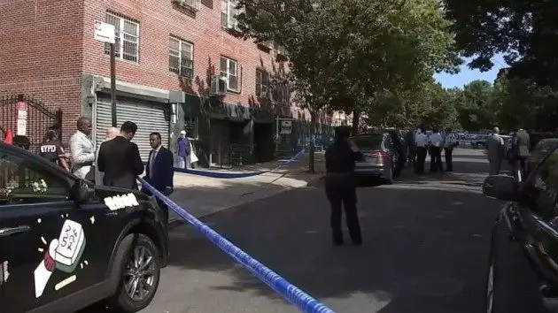 brooklyn-attack-crime-scene-ht-jt-230823_1692833524769_hpembed_16x9_992764035