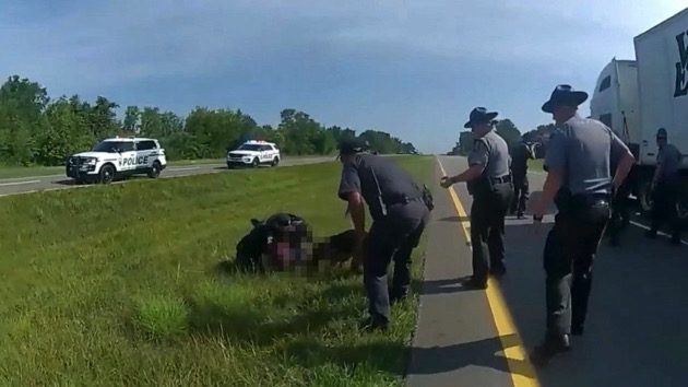 trucker-attacked-03-ht-jef-230723_1690141011327_hpmain_16x9_992326496