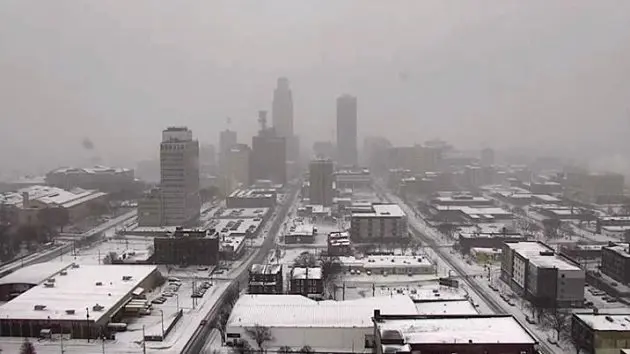 122523_ketv_snow809572