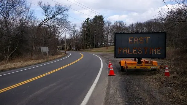 environmental-and-health-concerns-grow-in-east-palestine-ohio-after-derailment-of-train-cars-containing-hazardous-material-3