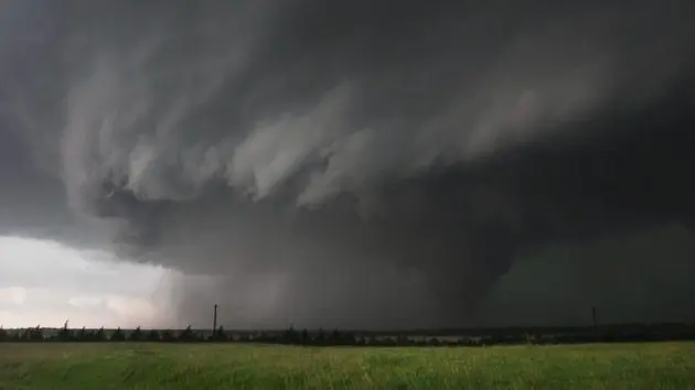 kansas-tornadic-supercell