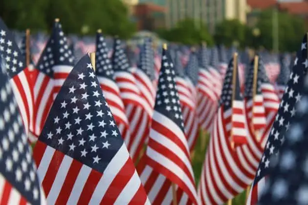 american-flags-many-e1527261228648