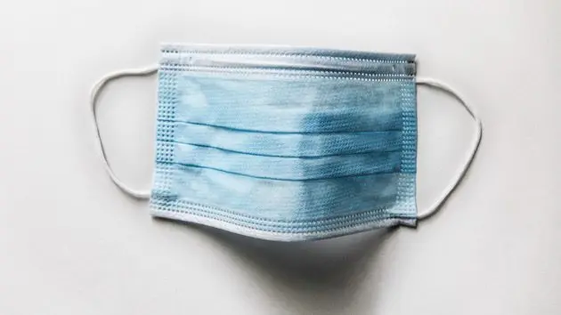 surgical-mask-on-white-background
