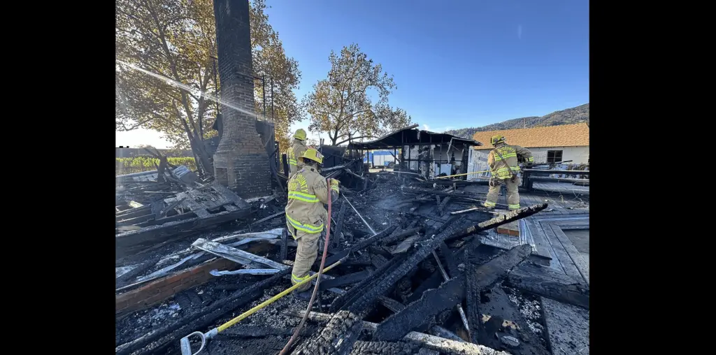 house-fire-on-manley-lane-in-rutherford-11-26-23-cal-fire