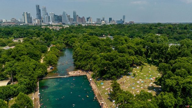 texas-copes-with-extended-heat-wave-and-stifling-humidity