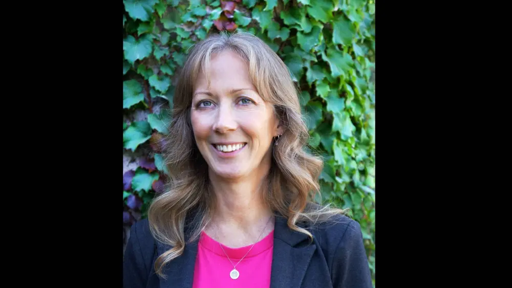 dara-bradds-sonoma-county-library