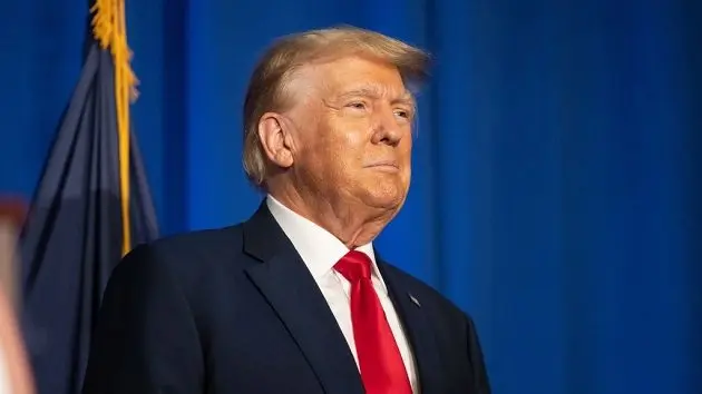 donald-trump-speaks-at-the-new-hampshire-federation-of-republican-women-lilac-luncheon-2