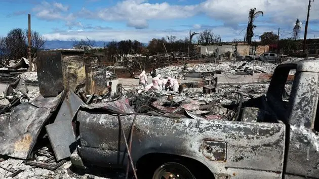 west-maui-slowly-reopens-to-residents-and-tourism-after-devastating-fire-2