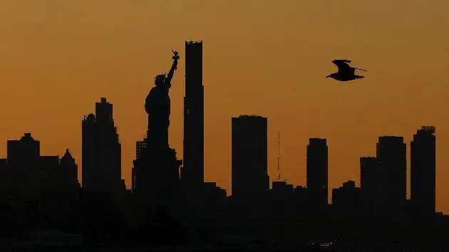 sunrise-in-new-york-city