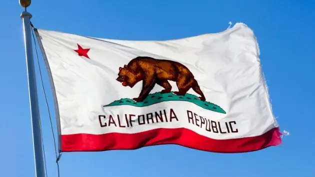 istock_californiaflag_081920-2