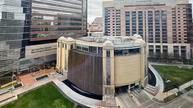 getty_texas-medical-center-gty-jt-241101_1730477453889_hpembed_7x5786784