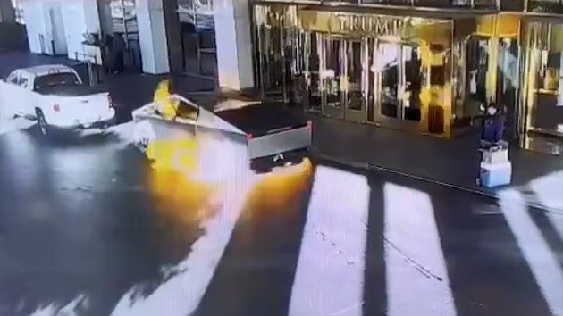 abc_1225_teslaexplosion611822