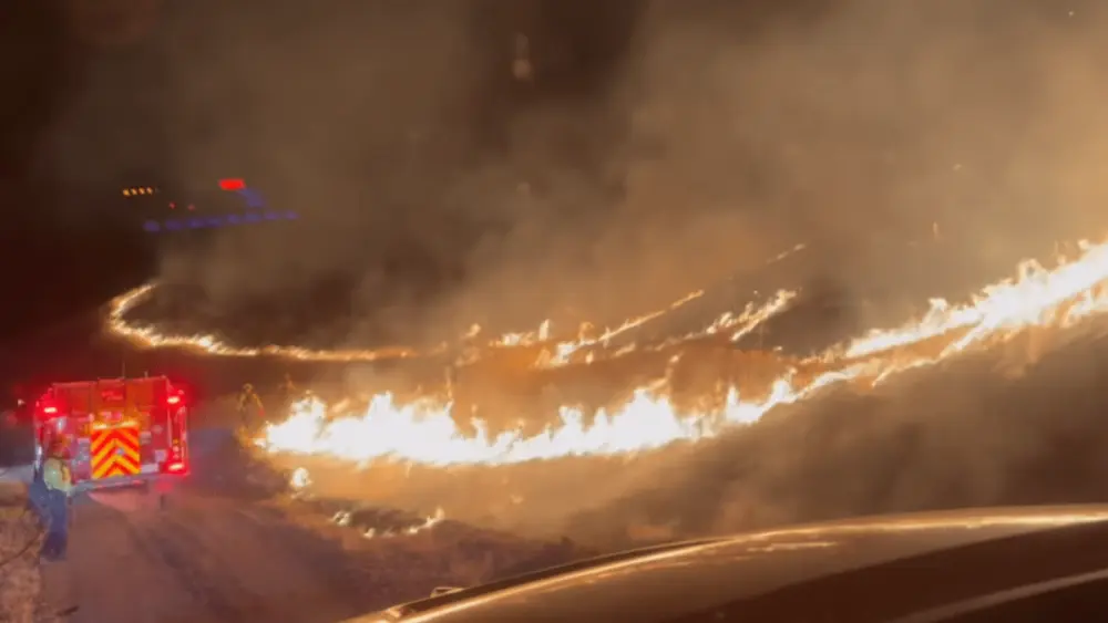 firefighters-working-on-the-containment-line-on-the-corral-fire-cal-fire