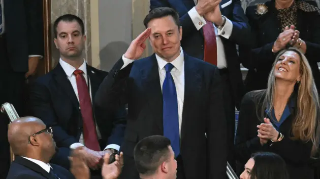 news_elonmusk_352558961