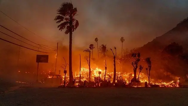 g_californiafire_010925215138