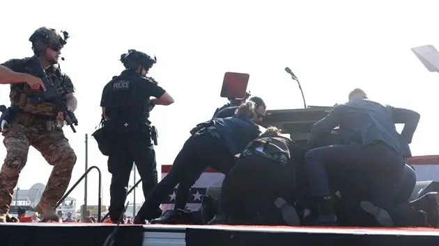 donald-trump-injured-during-shooting-at-campaign-rally-in-butler-pa