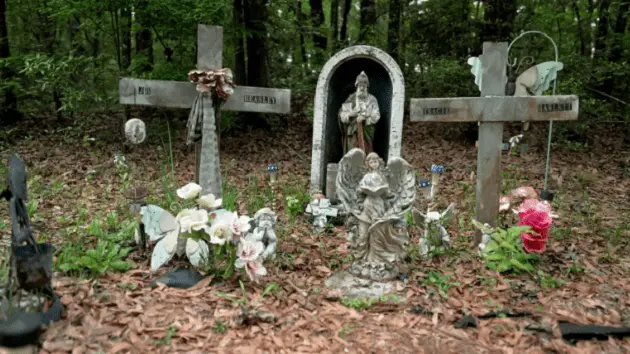 abc_051024_jbbeaslymemorial811312