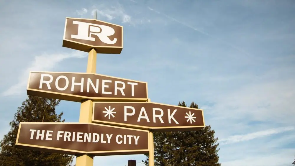 rp_welcome-sign-1000x563282011-1