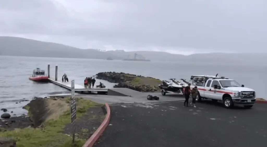 rescue-efforts-in-tomales-bay-4-13-24-marin-county-fire-department