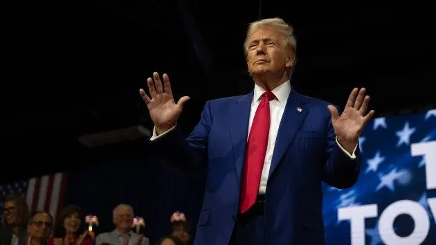 getty_donaldtrump_101624941332