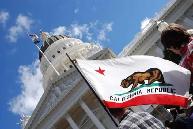 california-capitol-building-2-e1530540259910