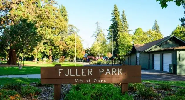 fuller-park-sign-city-of-napa-e1739898771125