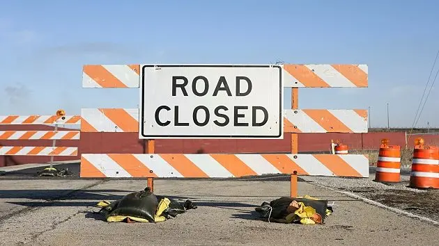 road-closed-sign