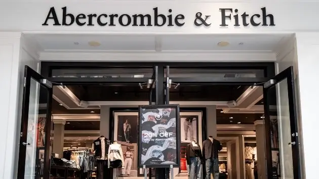 getty_abecrombieandfitch_102224553713