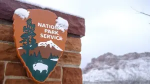 gettyrf_22225_npslogo895849