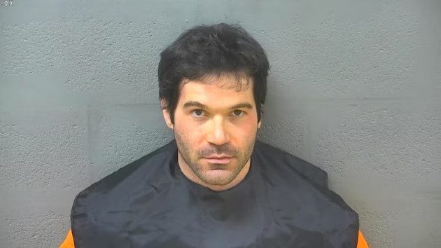 estes-thompson-booking-photo-ht-jt-240118_1705620014237_hpembed_2_9x5379512