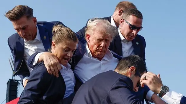 donald-trump-injured-during-shooting-at-campaign-rally-in-butler-pa-2