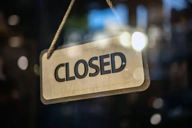 closed-sign-2-e1737566695202