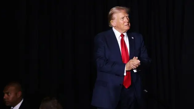 donald-trump-campaigns-in-north-carolina