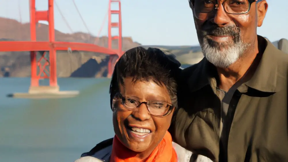 olderblackcoupleinfrontofgoldengatebridge