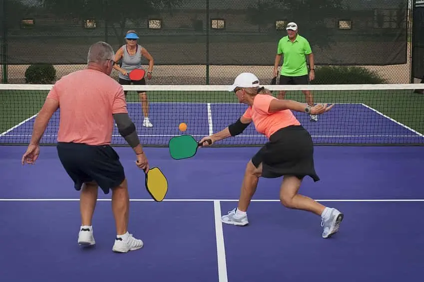 pickleball-action-mixed-doubles-play
