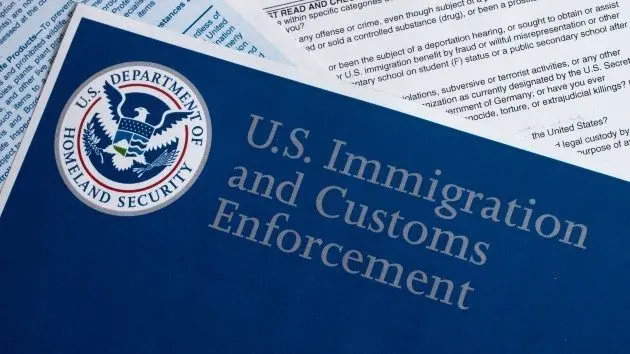 gettyrf_11825_immigrationice749434
