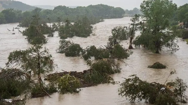 getty_kerrycoflooding073125651913