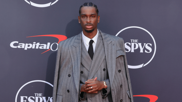 getty_shaigalexander_103125210288