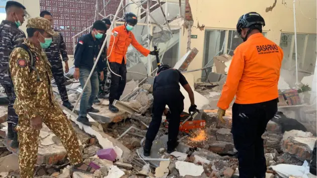 indonesiaearthquake826668
