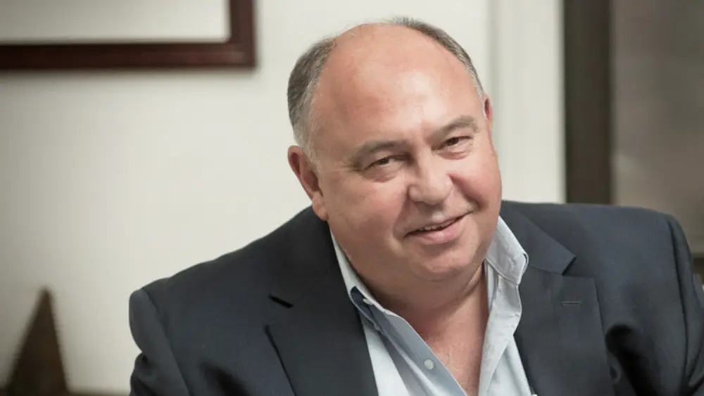 phil-brown-3