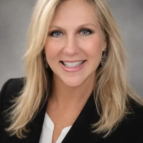 karen-henderson-headshot-2025