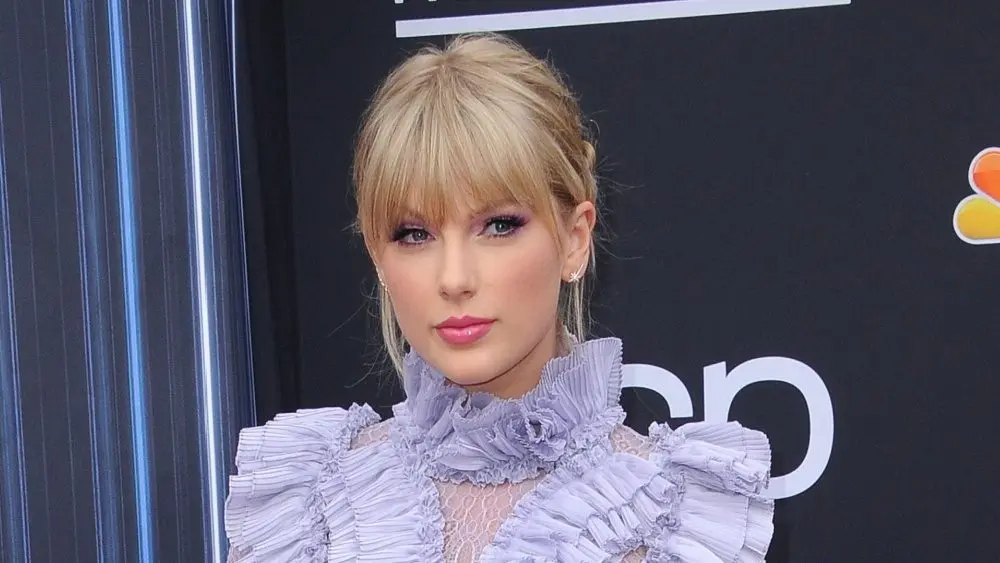 Taylor Swift at the 2019 Billboard Music Awards held at the MGM Grand Garden Arena in Las Vegas^ USA on May 1^ 2019.