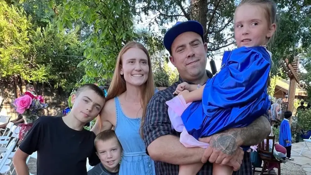 bcn-20251002-bakewellfamily-01-1-scaled515447