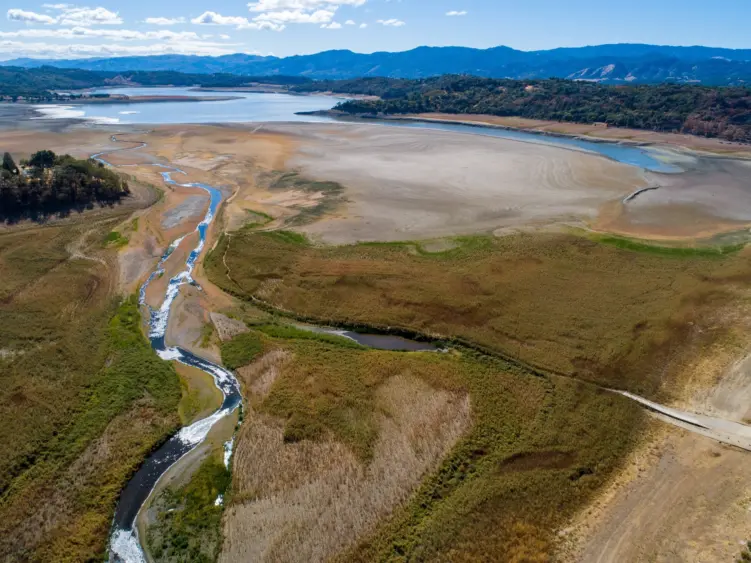 bcn-20211013-lakemendocino-06-scaled980774