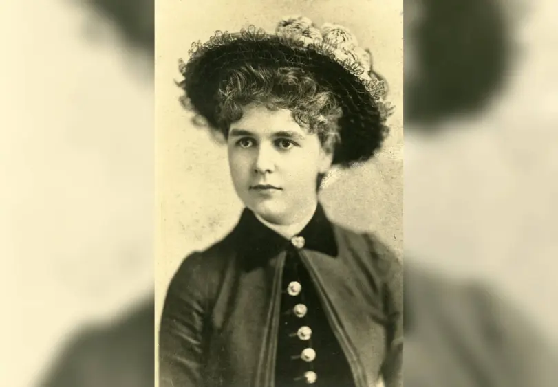 tmv-20251023-elisekelley426677