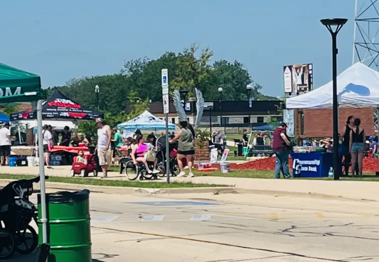 Wixn Hot Weather Saturday Causes Rock Falls Summer Splash to be Cut Short | WIXN