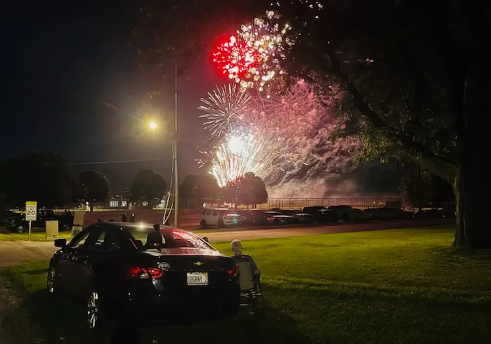 fireworks-polo-3-png